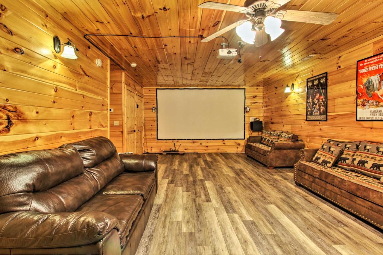 Expansive Gatlinburg Cabin Hot Tub, Deck And Grill! מראה חיצוני תמונה