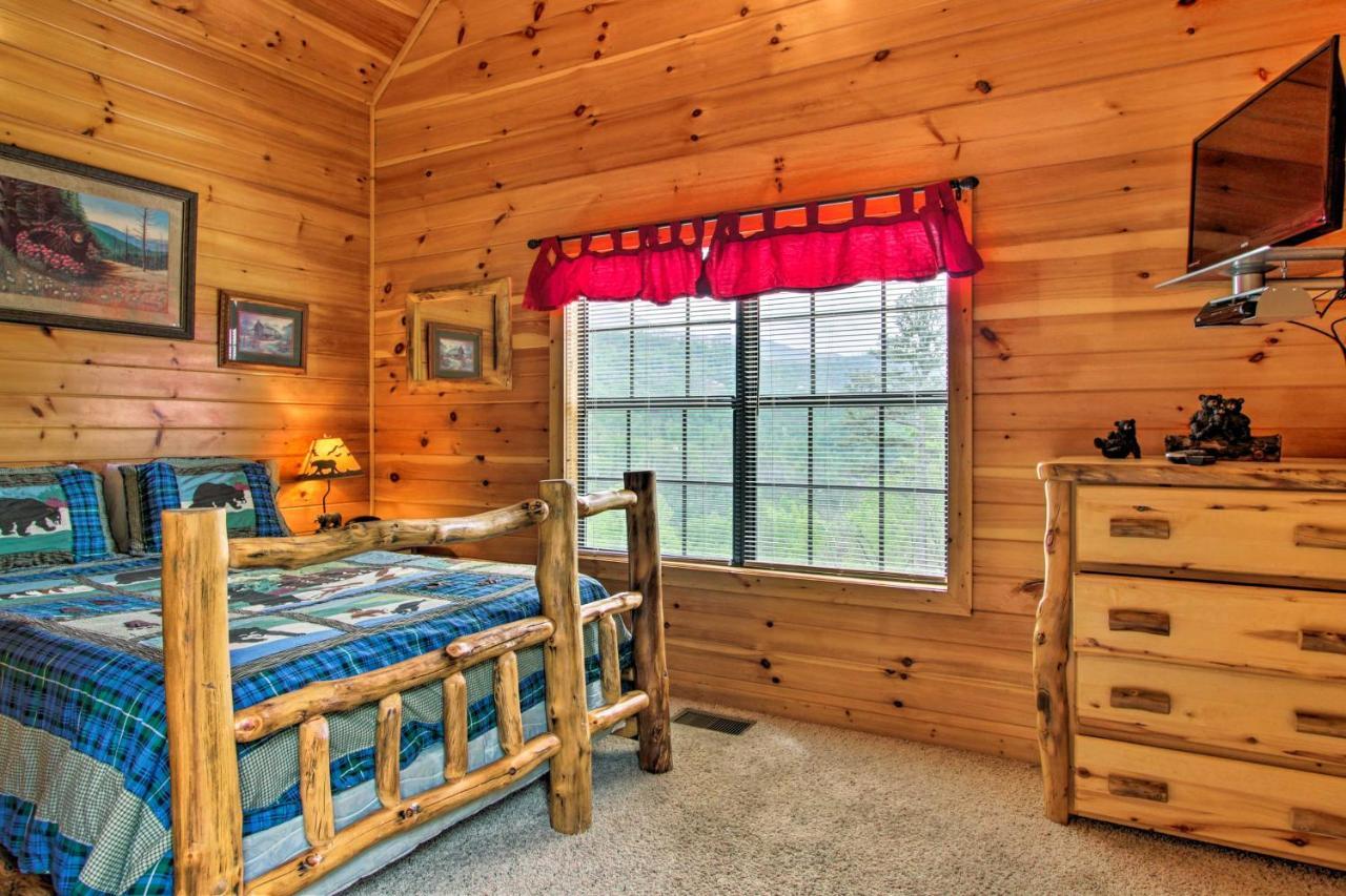 Expansive Gatlinburg Cabin Hot Tub, Deck And Grill! מראה חיצוני תמונה